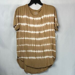 NWT Time and Tru Brown Tie-Dye Short Sleeve Curved Hem Tee